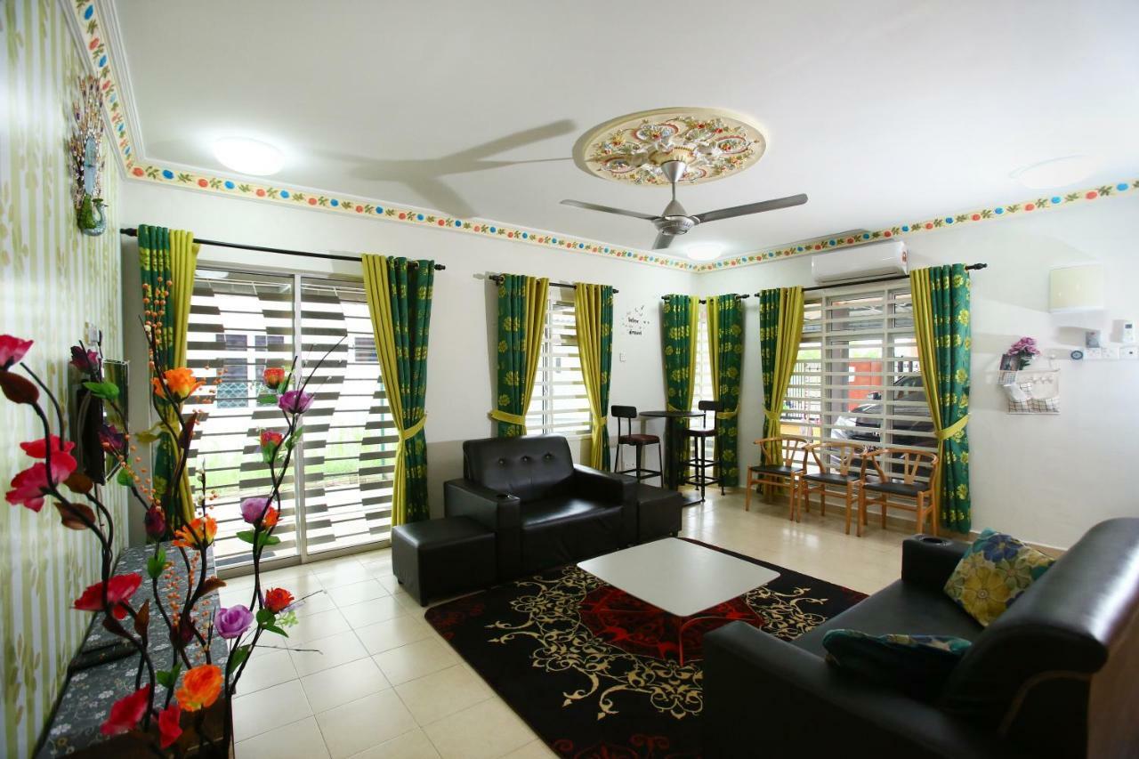 Homestay Honey Sungai Petani Eksteriør billede