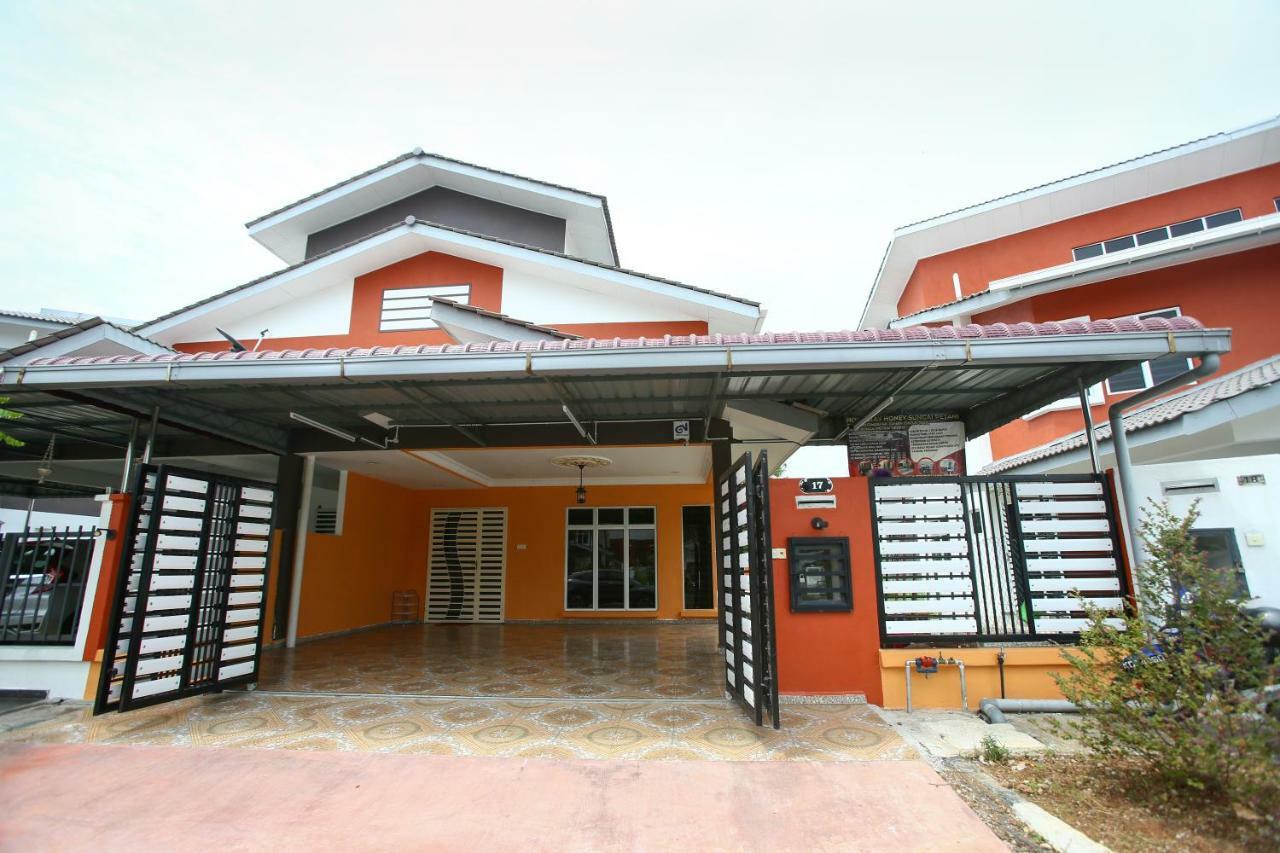 Homestay Honey Sungai Petani Eksteriør billede